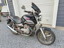 Moto Guzzi Breva