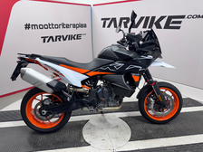 KTM 890