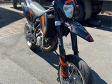 KTM 525