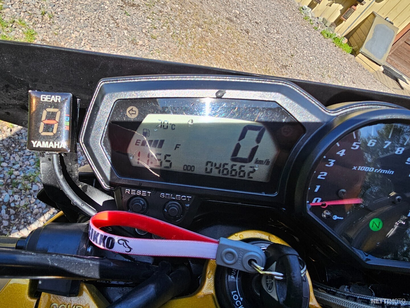 6 / 8