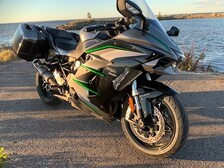 Kawasaki H2