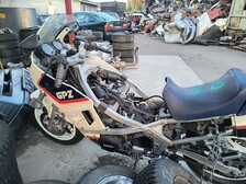 Kawasaki GPZ