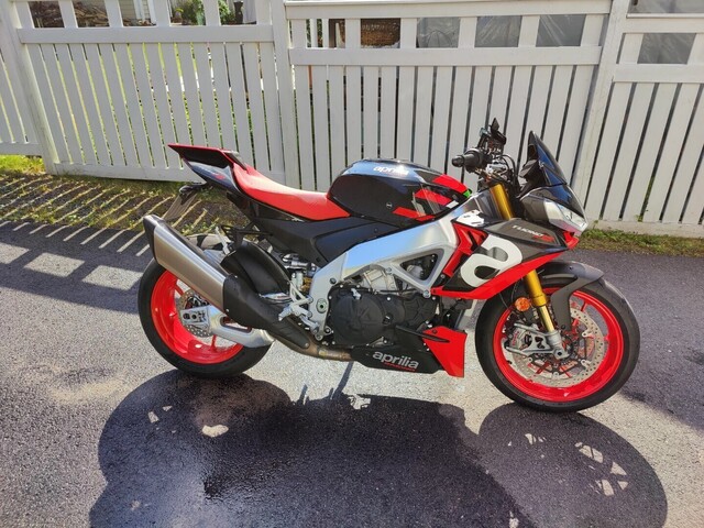 Aprilia Tuono