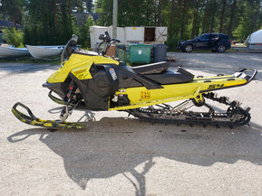 Ski-Doo Freeride