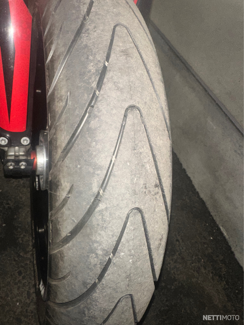 6 / 8