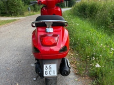 Vespa LX