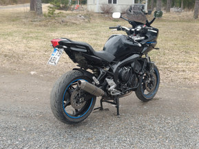 Yamaha FZ6-S