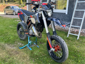 KTM 125