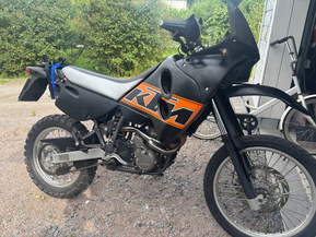 KTM 640