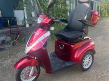Pyrkijä E400