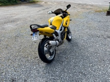 Suzuki SV