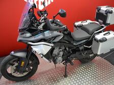 CFMOTO 800MT