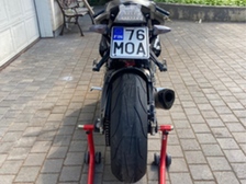BMW S