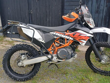 KTM 690