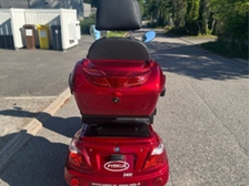 Pyrkijä E400