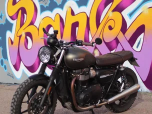 Triumph Street Twin
