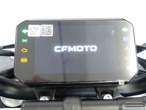 CFMOTO 675NK
