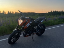 KTM 125