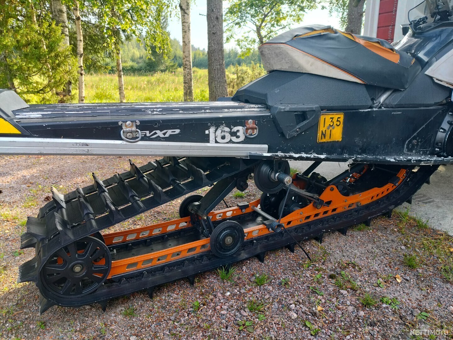 6 / 6