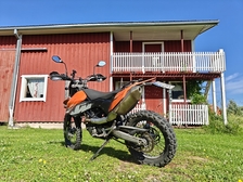 KTM 690