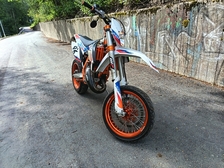 KTM 125