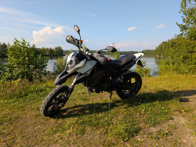 KTM 690