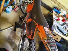 KTM 125