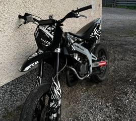 Aprilia SX