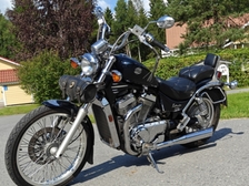 Suzuki Intruder