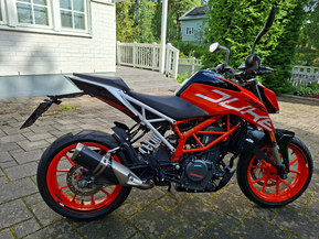 KTM 390