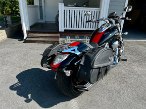 Suzuki Intruder