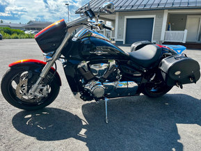 Suzuki Intruder