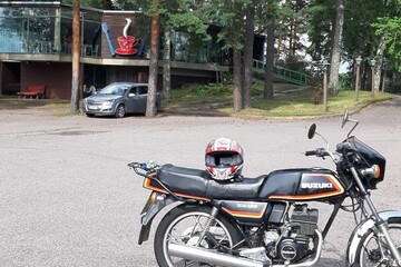 Suzuki GT