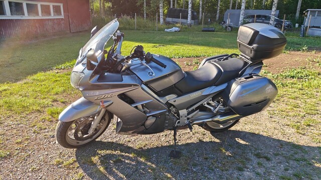 Yamaha FJR