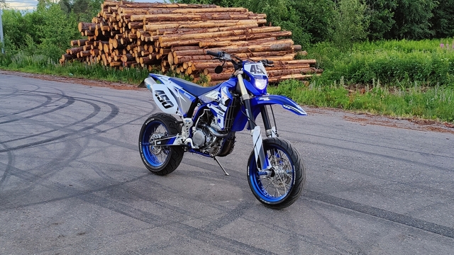 Yamaha WR