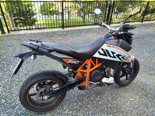 KTM 690