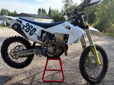 Husqvarna FE