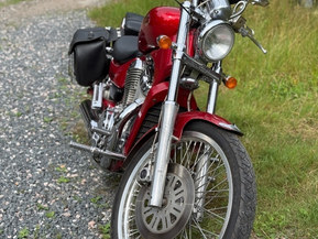 Suzuki Intruder
