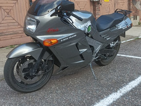 Kawasaki ZX