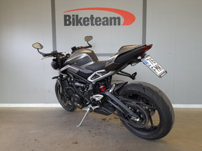 Triumph Street Triple