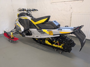 Ski-Doo MX Z