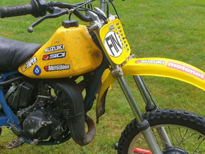 Suzuki RM