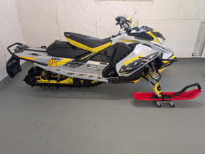 Ski-Doo MX Z