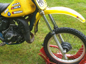 Suzuki RM
