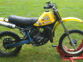 Suzuki RM