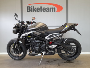 Triumph Street Triple