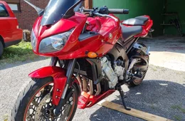 Yamaha FZ1-S