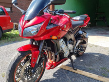 Yamaha FZ1-S