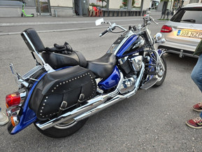 Suzuki Intruder