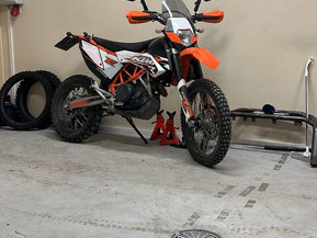 KTM 690